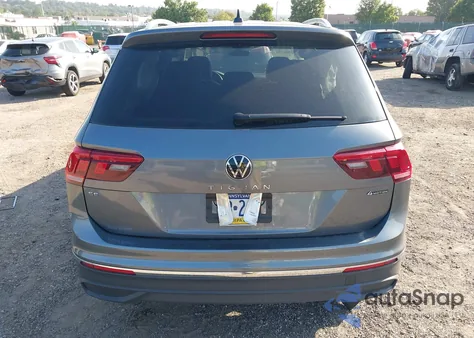 2024 Volkswagen Tiguan 2.0T Se/2.0T Wolfsburg Edition из США, поврежденный, VIN 3VVMB7AXXRM185959